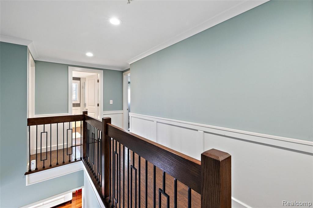 638 Abbey Court Rochester Hills, MI 48307 - Photo 20 of 40