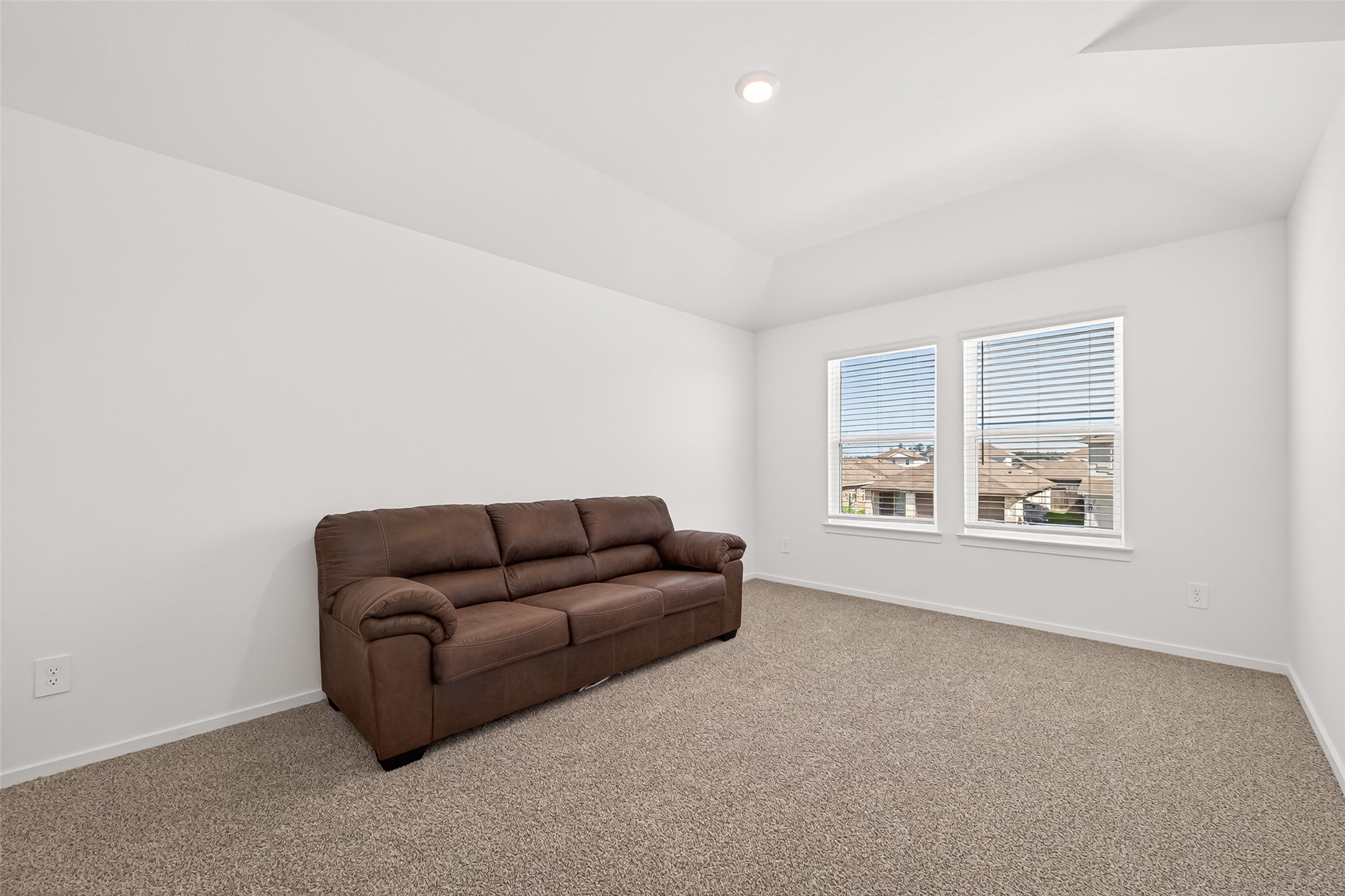 5442 Pinetree Cres Lane Spring, TX 77373 - Photo 13 of 24 Upstairs is the oversized loft area perfect for a game room
