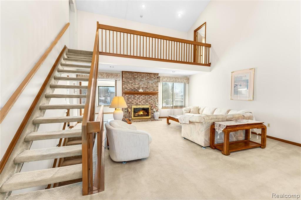 21565 Hall Road Woodhaven, MI 48183 - Photo 7 of 42