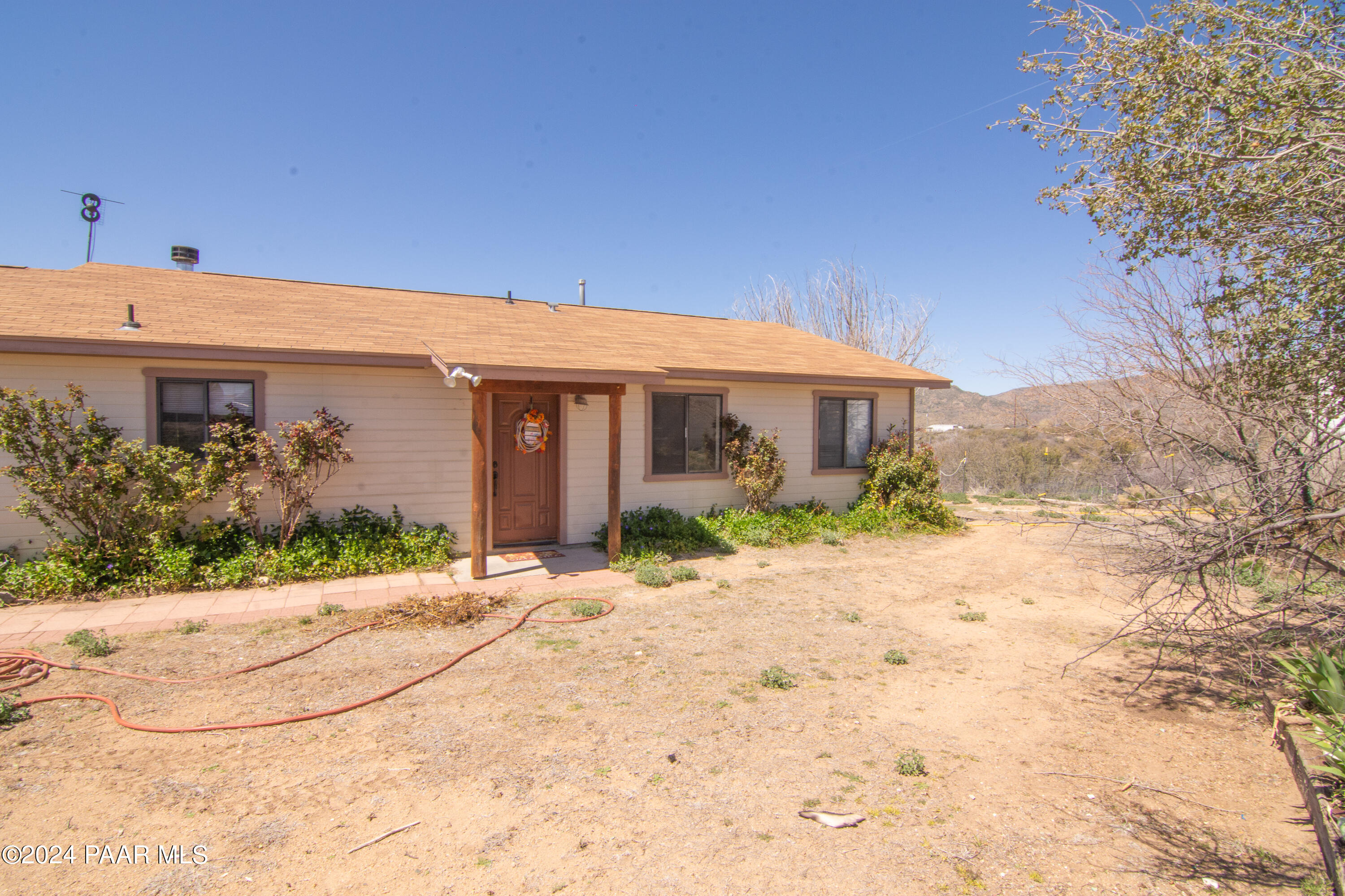 6950 Musgrove Road Skull Valley, AZ 86338 - Photo 2 of 38 Front of Home