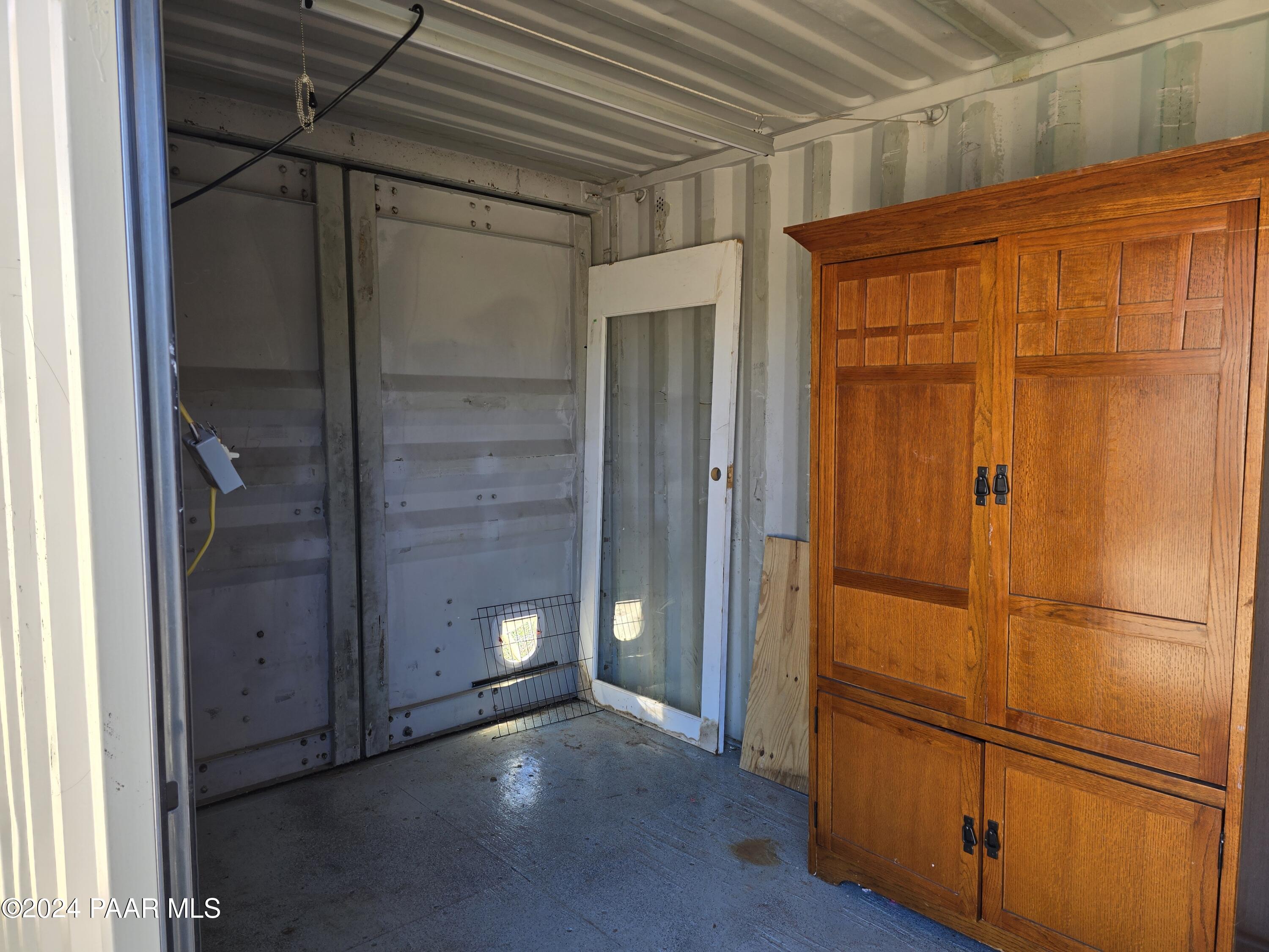 6950 Musgrove Road Skull Valley, AZ 86338 - Photo 29 of 38 Storage Container