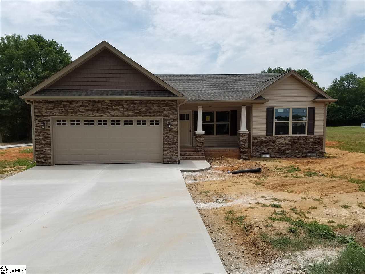 671 Cothran Creek Road Inman, SC 29349 - Photo 1 of 17