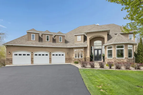 $1,350,000 | 23840 Prairie Court, Belle Plaine, MN 56011