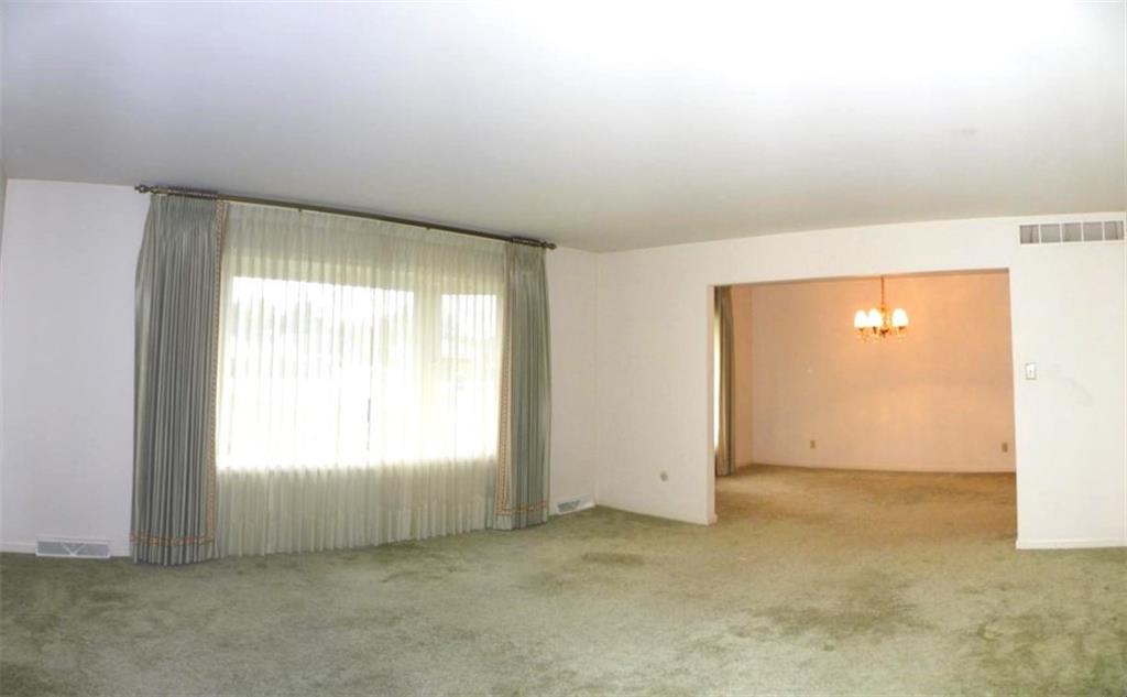 5638 Thompson Road Indianapolis, IN 46221 - Photo 5 of 29 Gallery Image 5