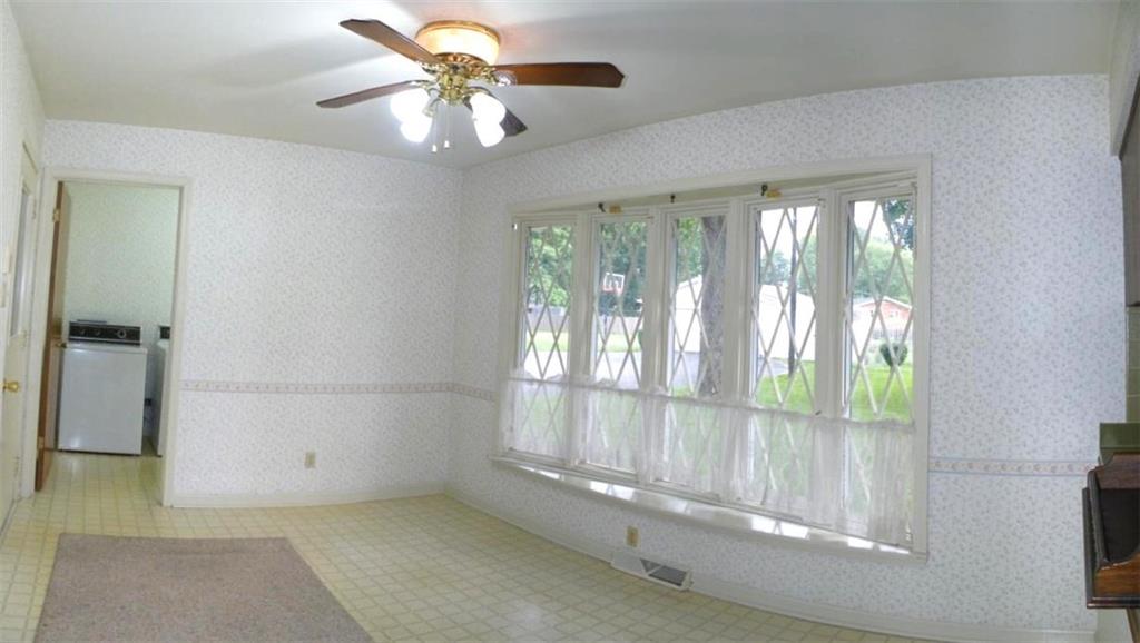 5638 Thompson Road Indianapolis, IN 46221 - Photo 10 of 29 Gallery Image 10