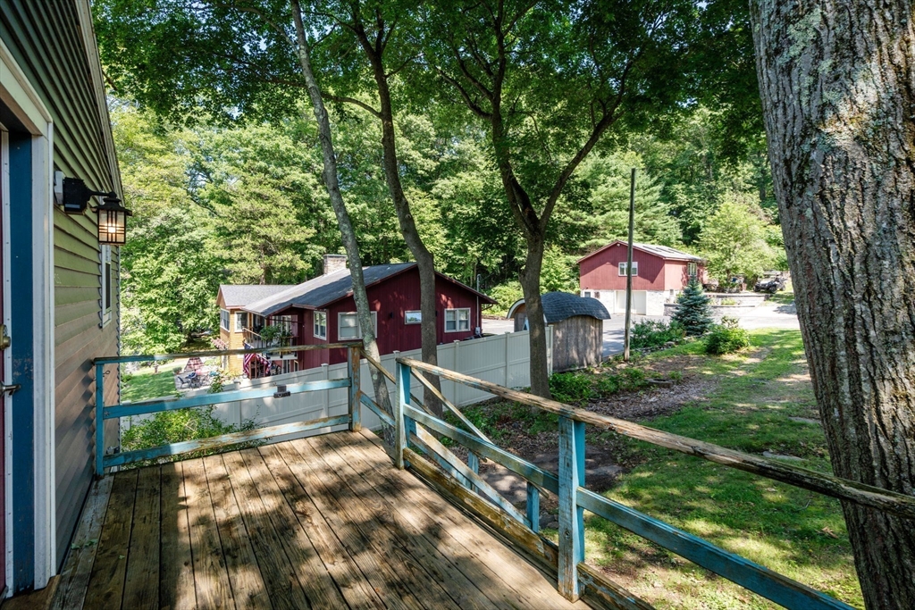 40 1/2 Maple Lane Sutton, MA 01590 - Photo 28 of 37