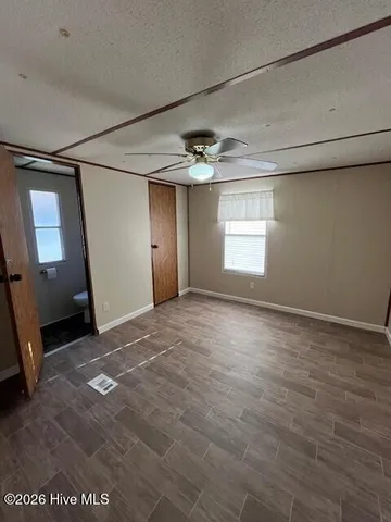 $1,500 | 118 Royal Street Northeast, Leland, NC 28451