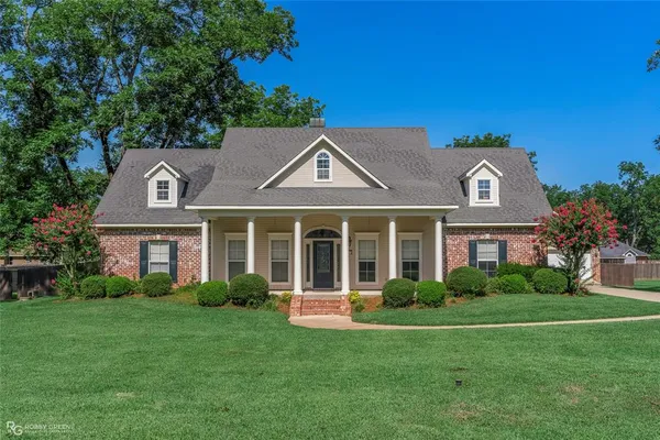 $439,000 | 5814 Caspiana Lane, Bossier City, LA 71112