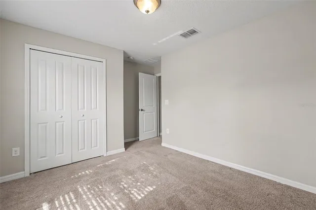 $319,900 | 327 Cascade Bend Drive, Ruskin, FL 33570