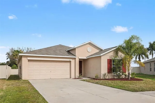 $319,900 | 327 Cascade Bend Drive, Ruskin, FL 33570