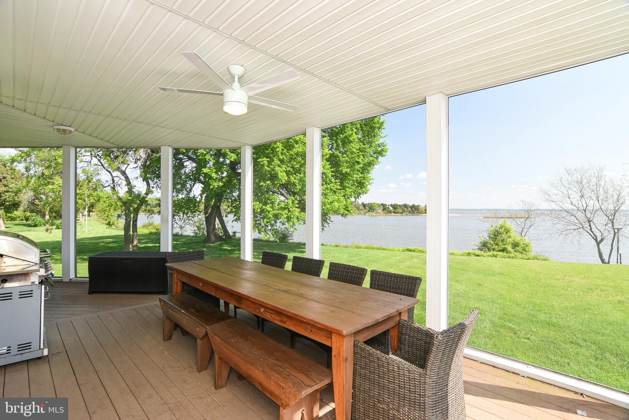 185 Shellfield Lane Colonial Beach, VA 22443 - Photo 31 of 78 Screened Porch Dining Area
