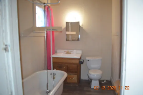 $69,900 | 520 Broadway, Benton Harbor, MI 49022