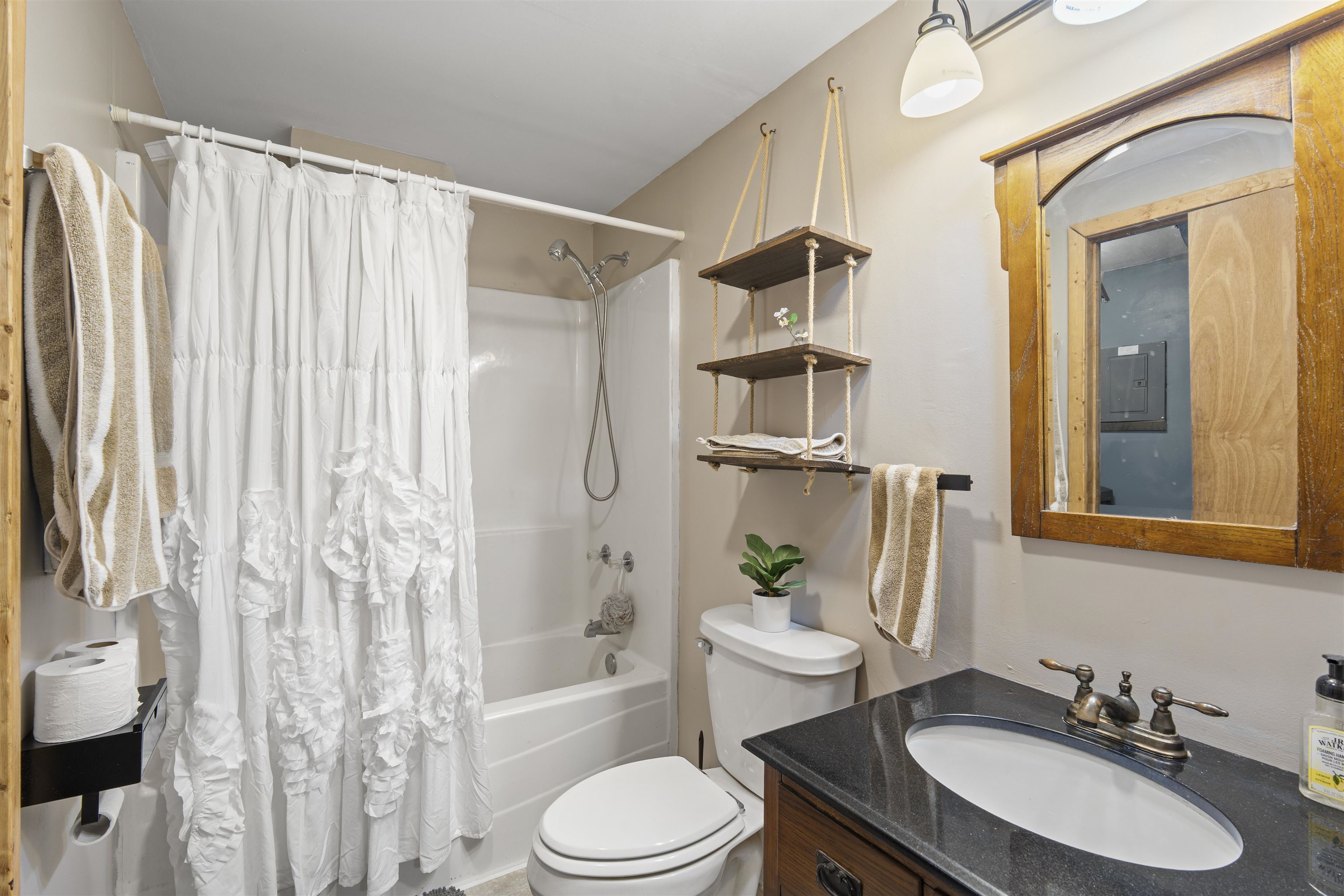 405 Raymond Street Friendship, WI 53934 - Photo 6 of 22