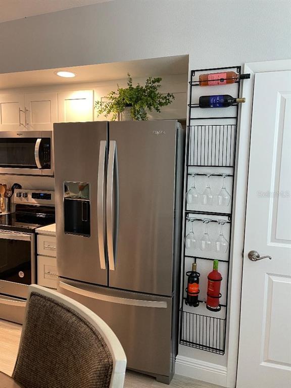 960 Starkey Road, Unit 10305 Largo, FL 33771 - Photo 5 of 14