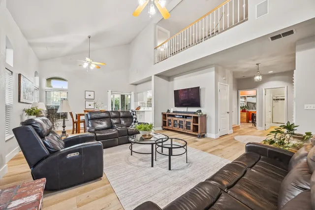 $540,000 | 2586 Roberts Avenue, Clovis, CA 93611