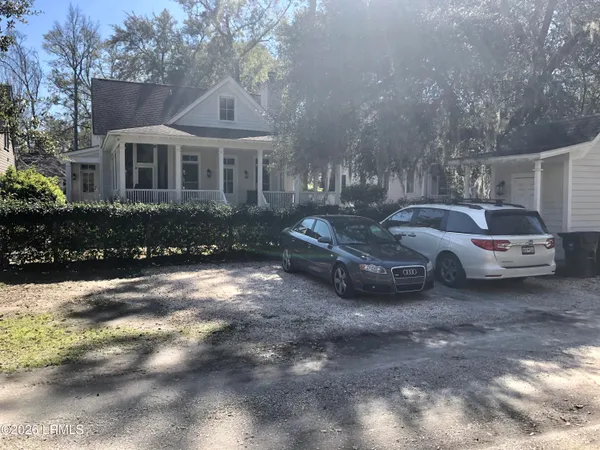 $3,060 | 25 Mt Grace, Beaufort, SC 29906