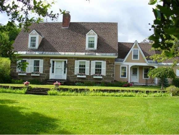 6106 Kendall Road Woodstock, VT 05091 - Photo 1 of 1