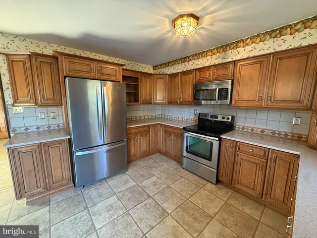 $339,000 | 4024 Renee Drive, Vineland, NJ 08361