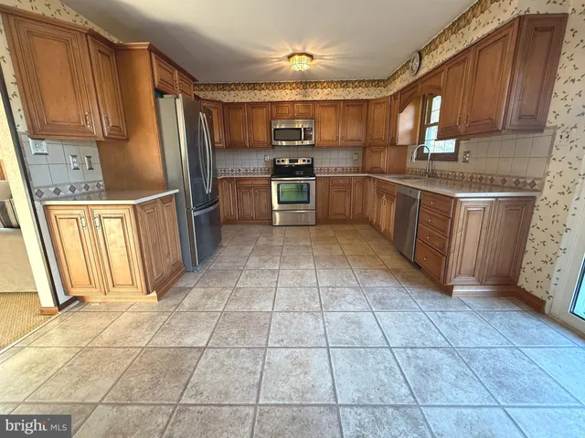 $339,000 | 4024 Renee Drive, Vineland, NJ 08361