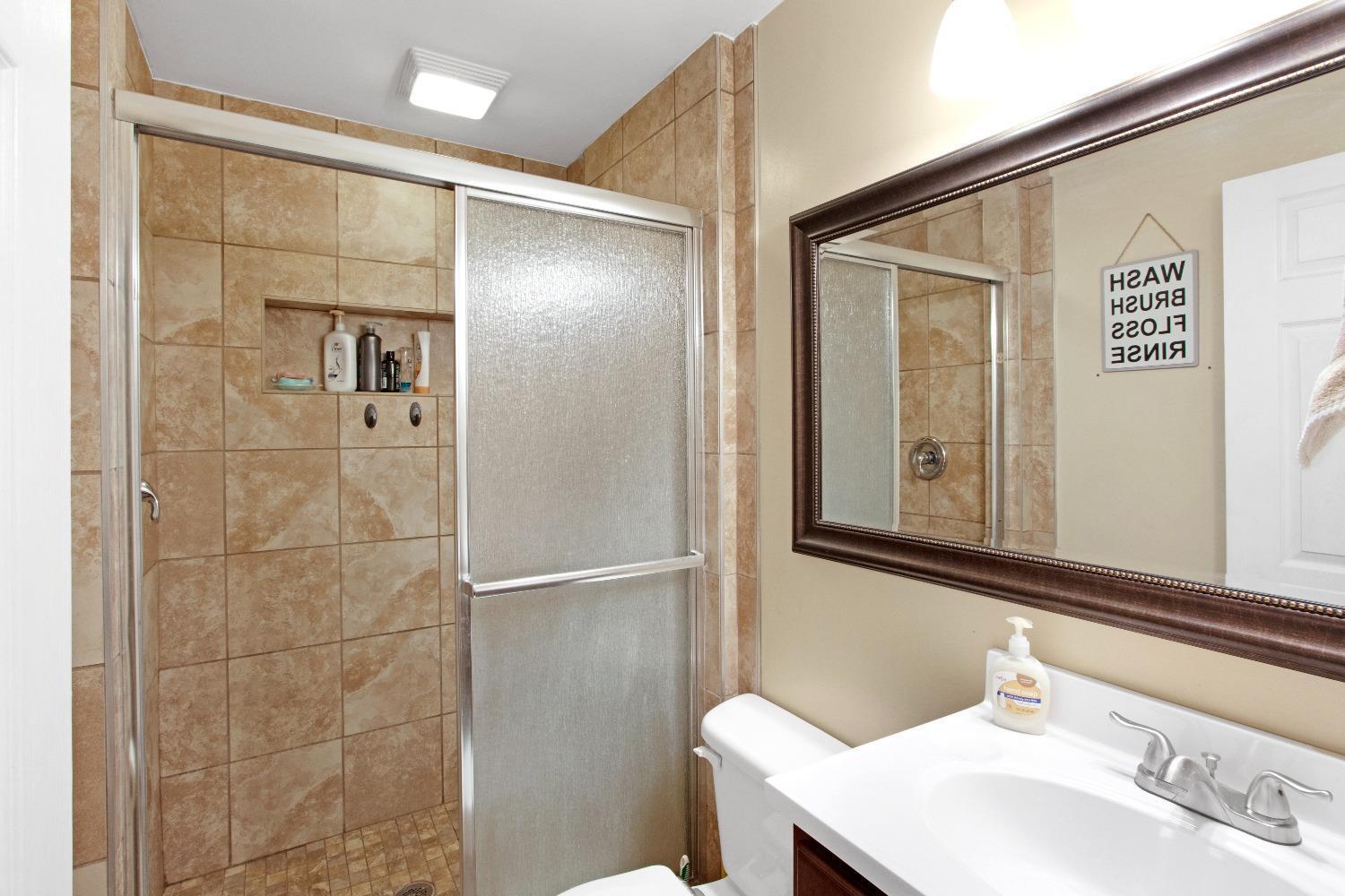 1748 Del Rio Drive Hamilton, OH 45013 - Photo 25 of 35 Gallery Image 25