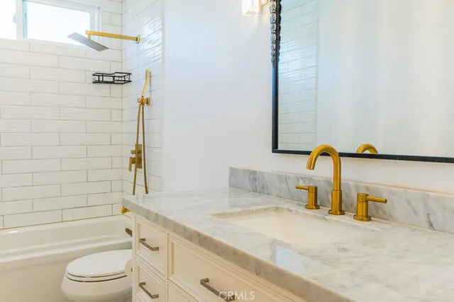 $4,500 | 20558 Romar Lane, Santa Clarita, CA 91350