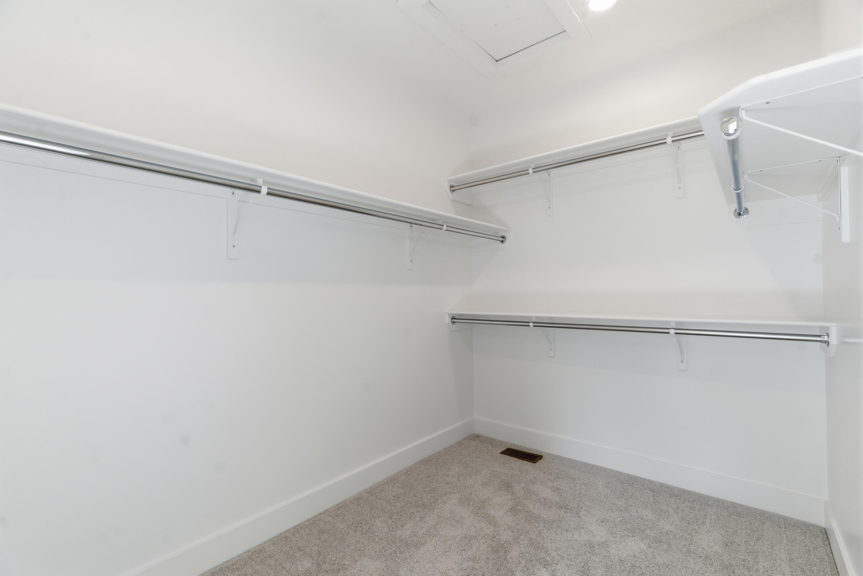 5304 Shane Street Kalamazoo, MI 49009 - Photo 20 of 43 DSC00777