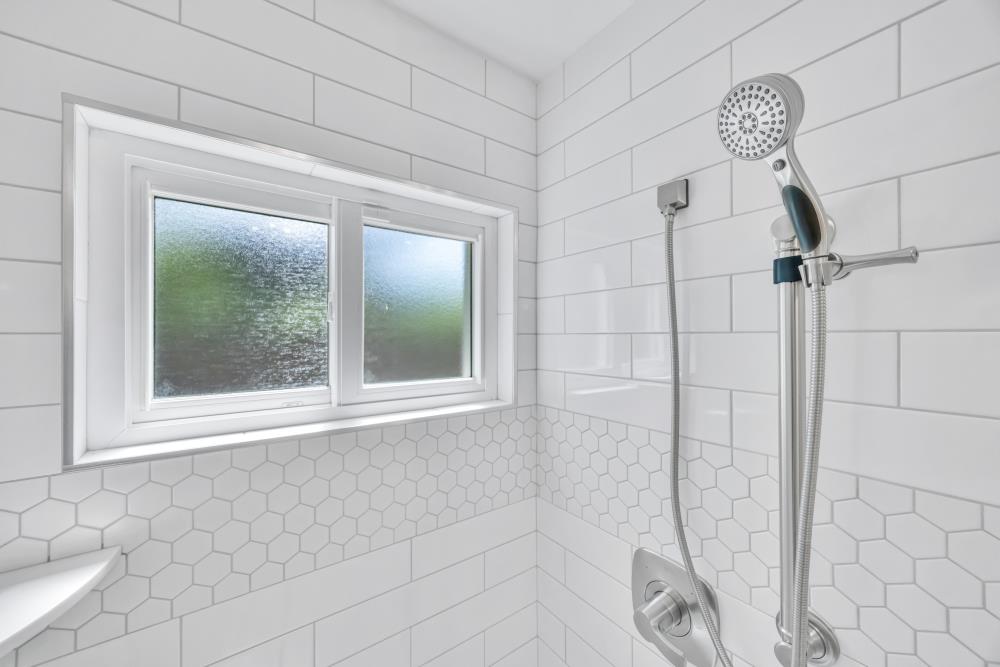 7650 Heather Road Fair Oaks, CA 95628 - Photo 34 of 68 Downstairs full bathroom