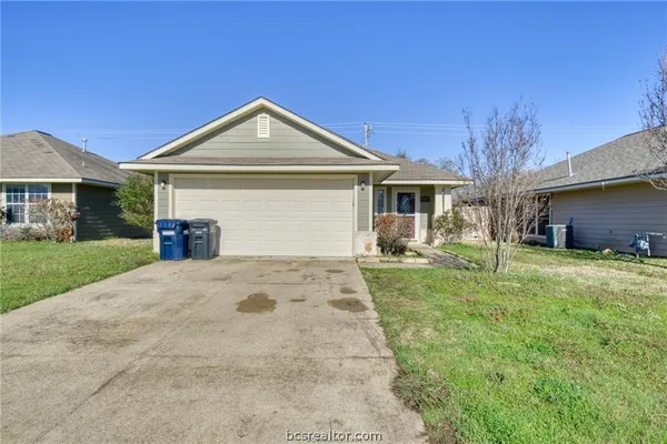 $1,850 | 1015 Fallbrook Loop, College Station, TX 77845