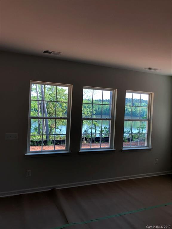 520 Ernst Point, Unit 31 Mount Holly, NC 28120 - Photo 3 of 5