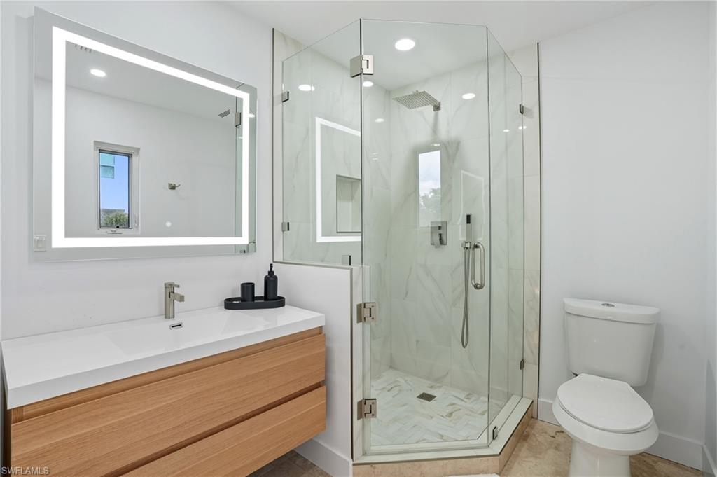 5122 Starfish Avenue Naples, FL 34103 - Photo 18 of 33