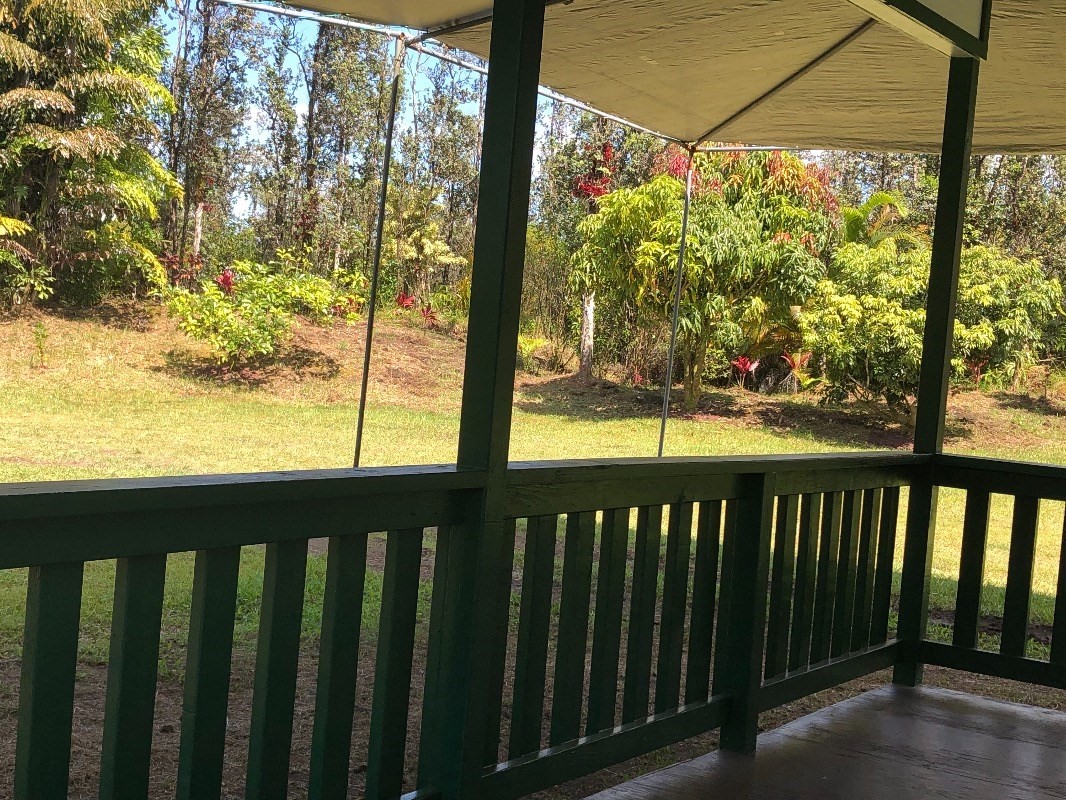 16-1568 38th Avenue Keaau, HI 96749 - Photo 21 of 30 a view of a porch