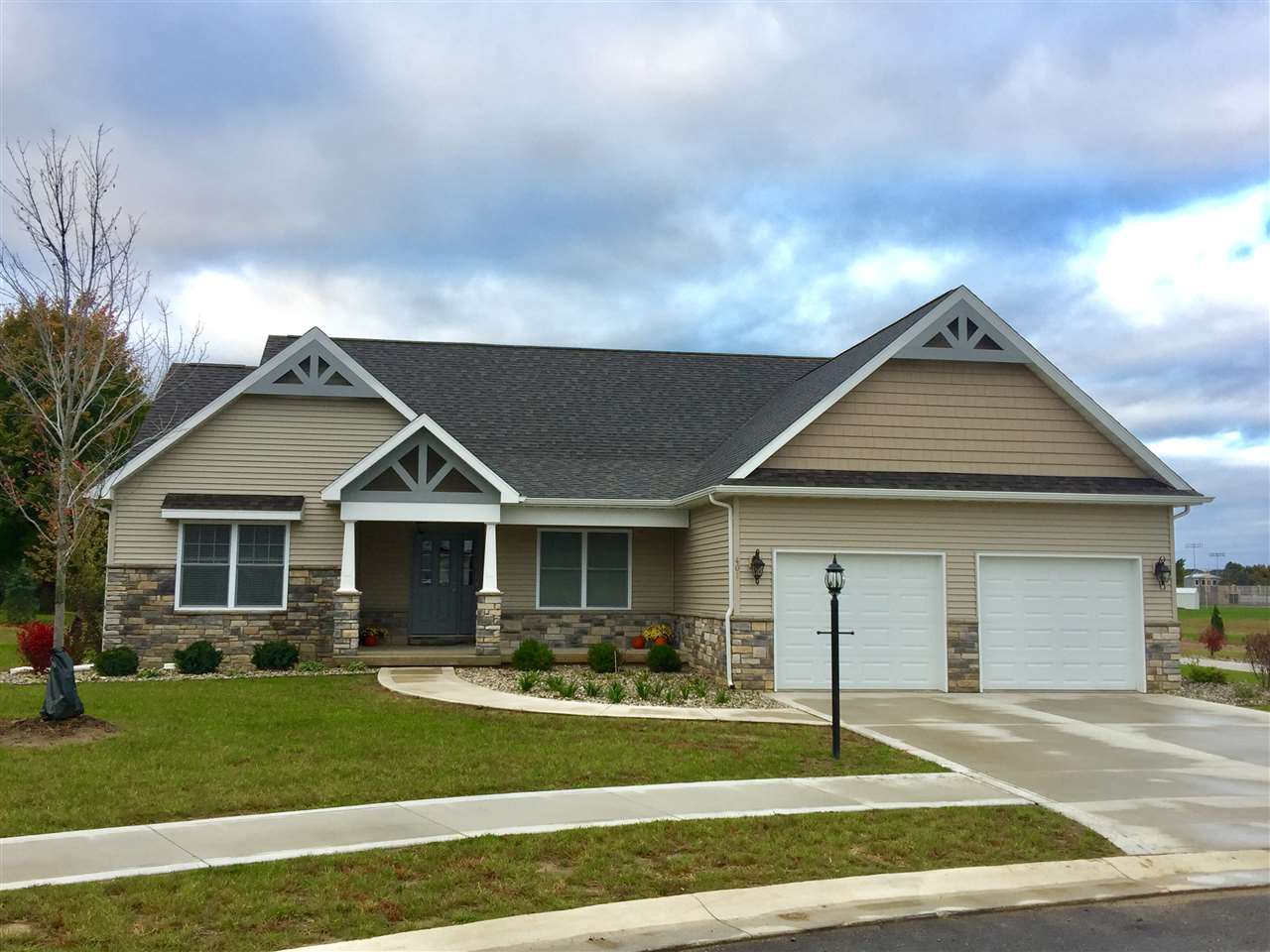 401 Maple Ridge Drive Culver, IN 46511 - Photo 1 of 1 Gallery Image 1