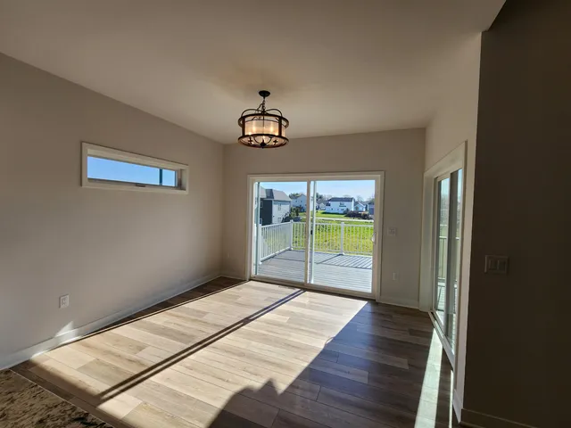 $719,900 | 4082 Hanover Drive, DeForest, WI 53532