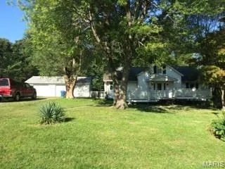 $1,675 | 146 Shore Drive Southwest, Holiday Shores, IL 62025