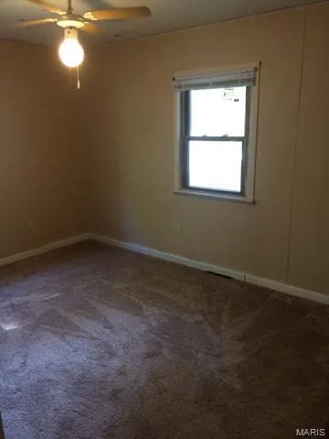 $1,675 | 146 Shore Drive Southwest, Holiday Shores, IL 62025