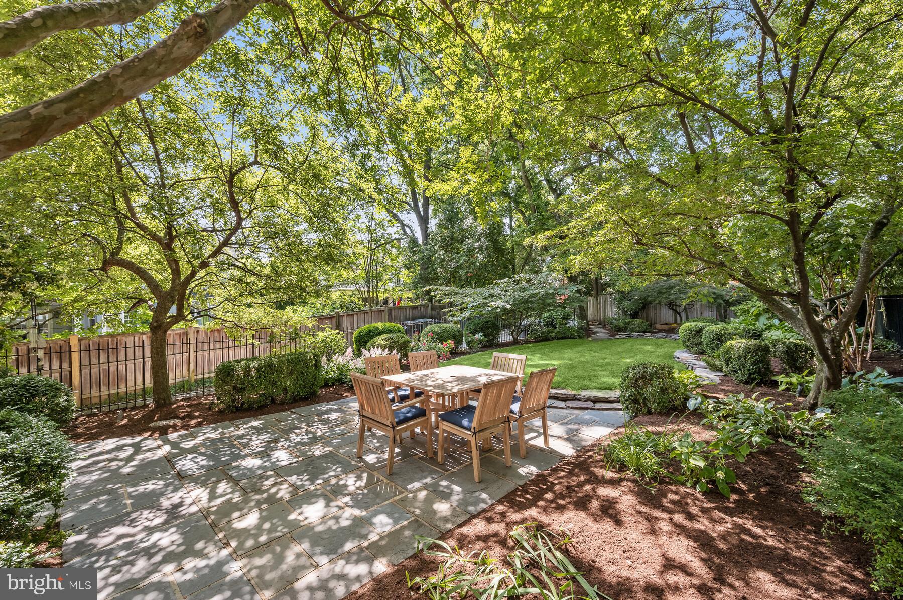 4810 Upton Street Northwest Washington, DC 20016 - Photo 28 of 28