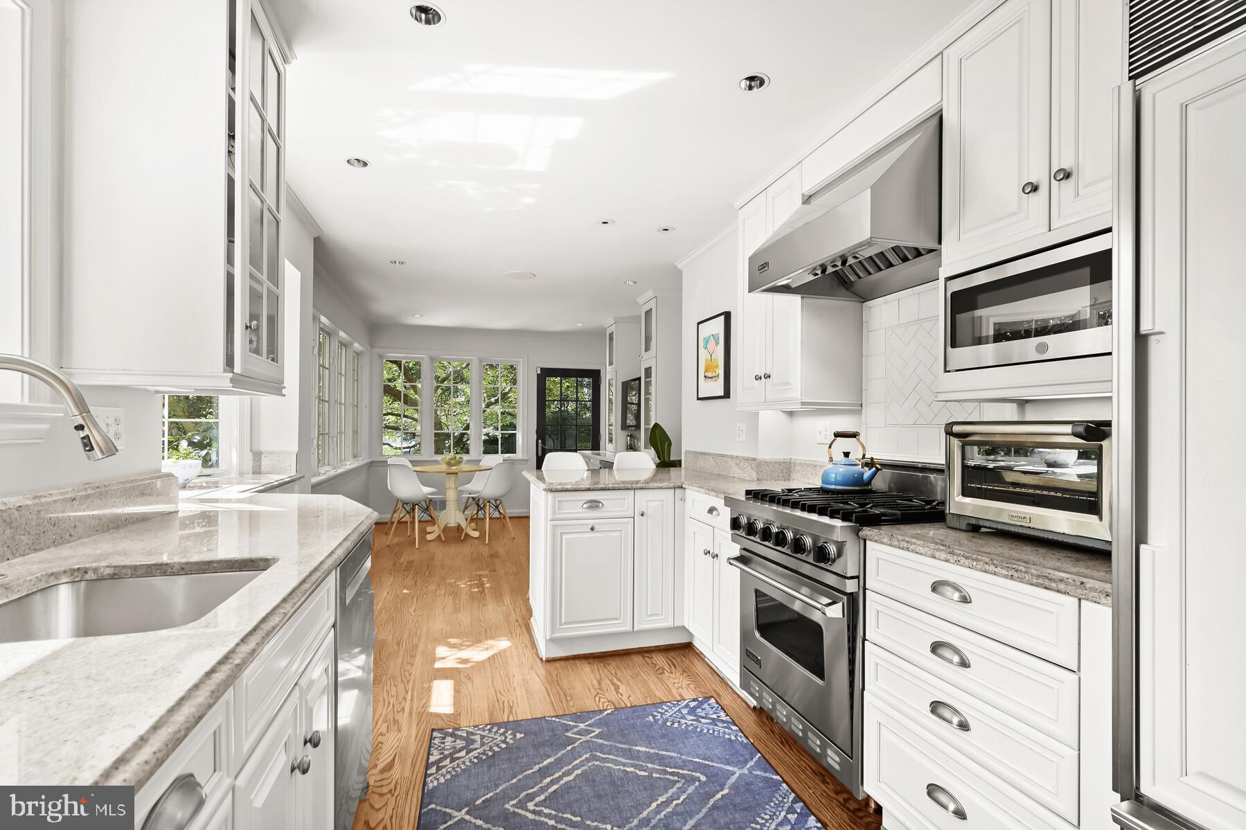 4810 Upton Street Northwest Washington, DC 20016 - Photo 9 of 28
