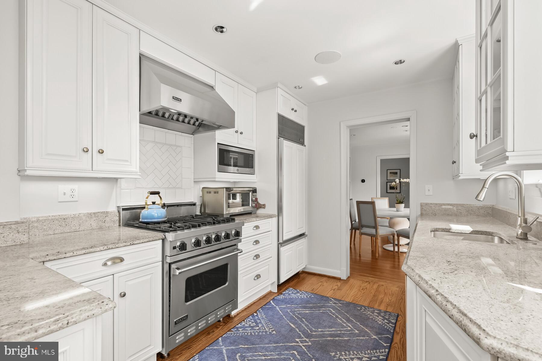 4810 Upton Street Northwest Washington, DC 20016 - Photo 10 of 28