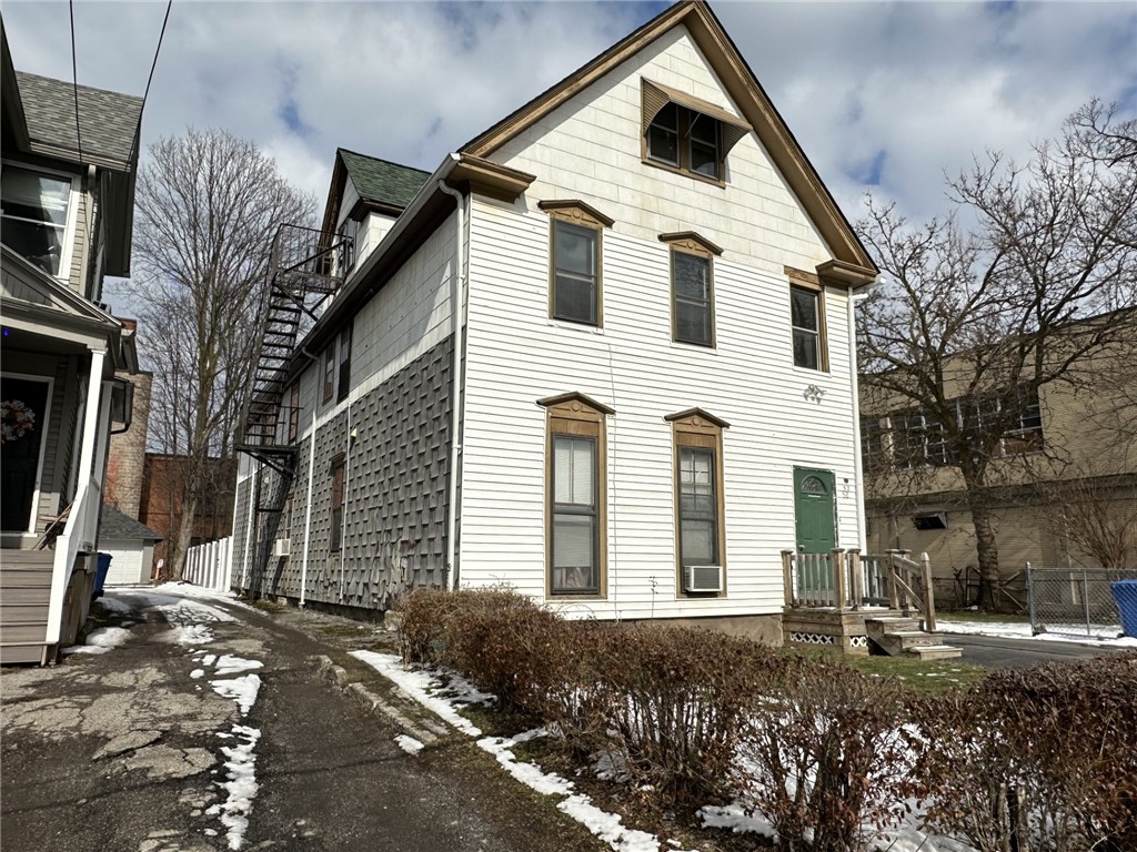 52 Dr Samuel McCree Way Rochester, NY 14608 - Photo 3 of 35