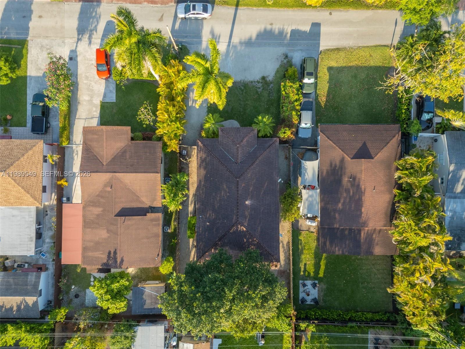 7048 Southwest 83rd Court Miami, FL 33143 - Photo 36 of 38