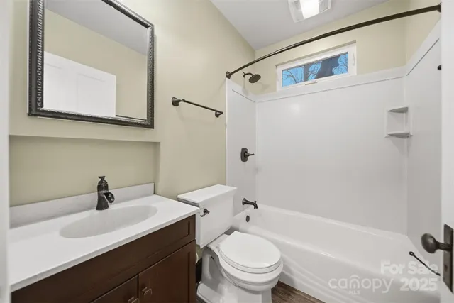 $375,000 | 3 Enka Oak Street, Candler, NC 28715