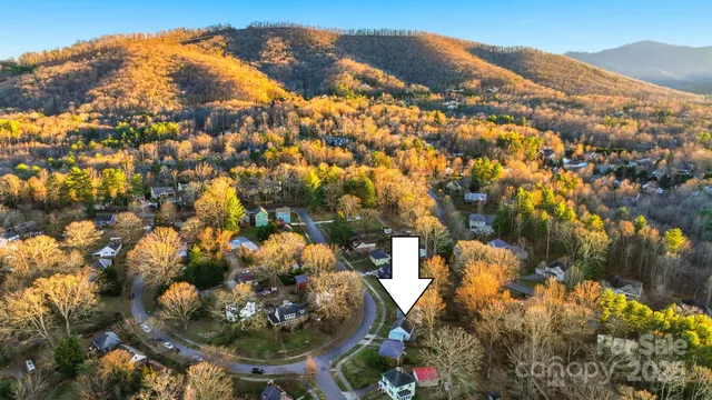 $375,000 | 3 Enka Oak Street, Candler, NC 28715