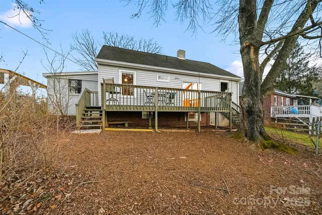 $375,000 | 3 Enka Oak Street, Candler, NC 28715