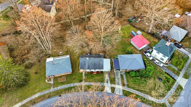 $375,000 | 3 Enka Oak Street, Candler, NC 28715