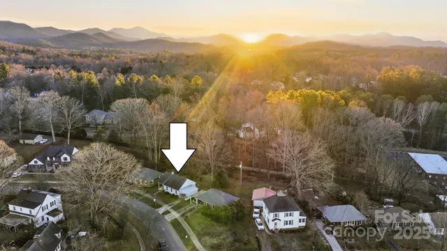 $375,000 | 3 Enka Oak Street, Candler, NC 28715