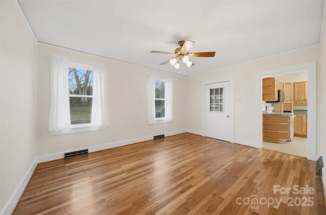 $375,000 | 3 Enka Oak Street, Candler, NC 28715