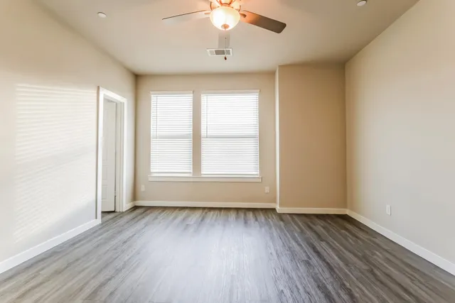 $2,090 | 18427 Idyllic Alley, Shenandoah, TX 77385