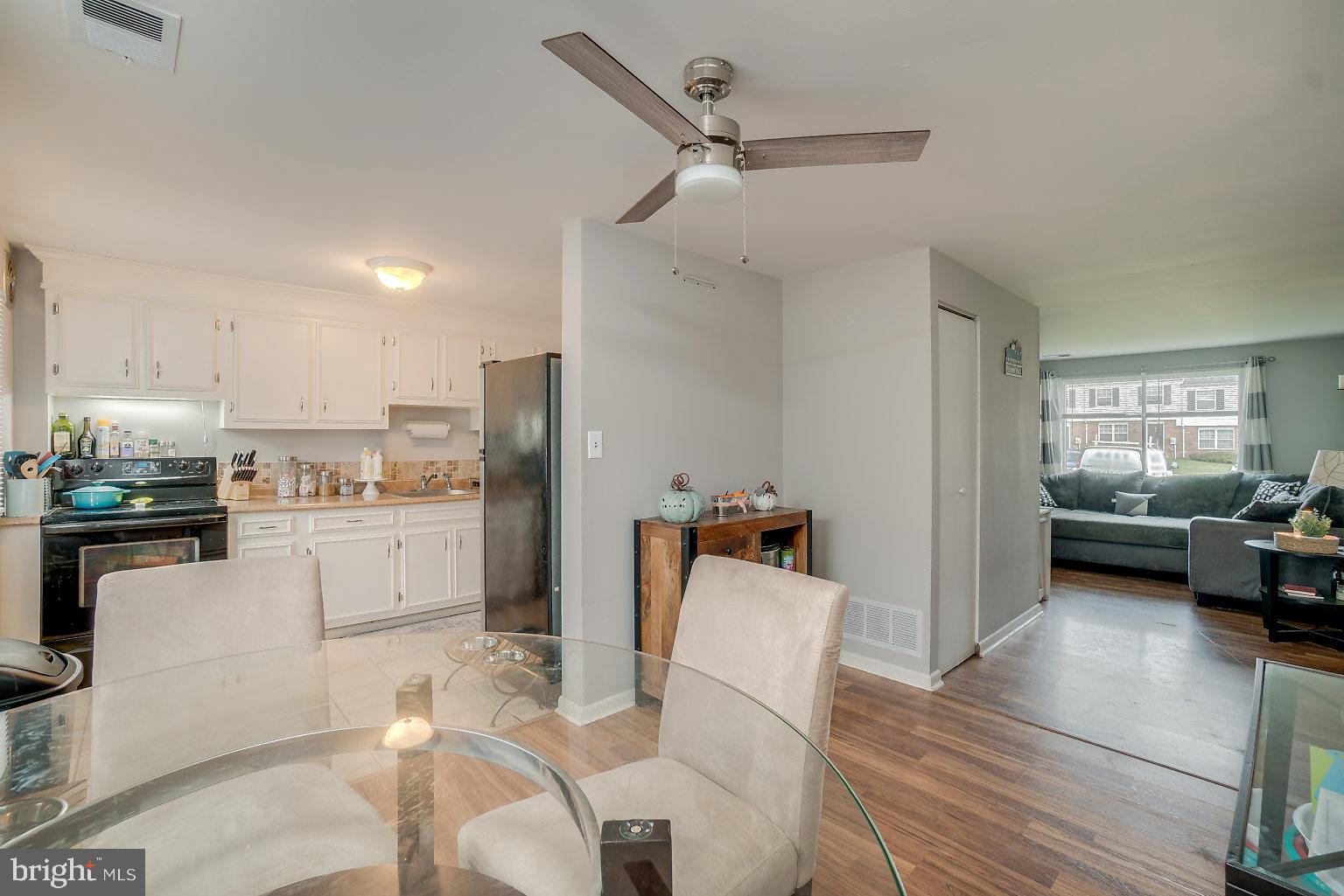 3902 Misty View Road Baltimore, MD 21220 - Photo 10 of 27 Easy Traffic Flow Throughout Main Level