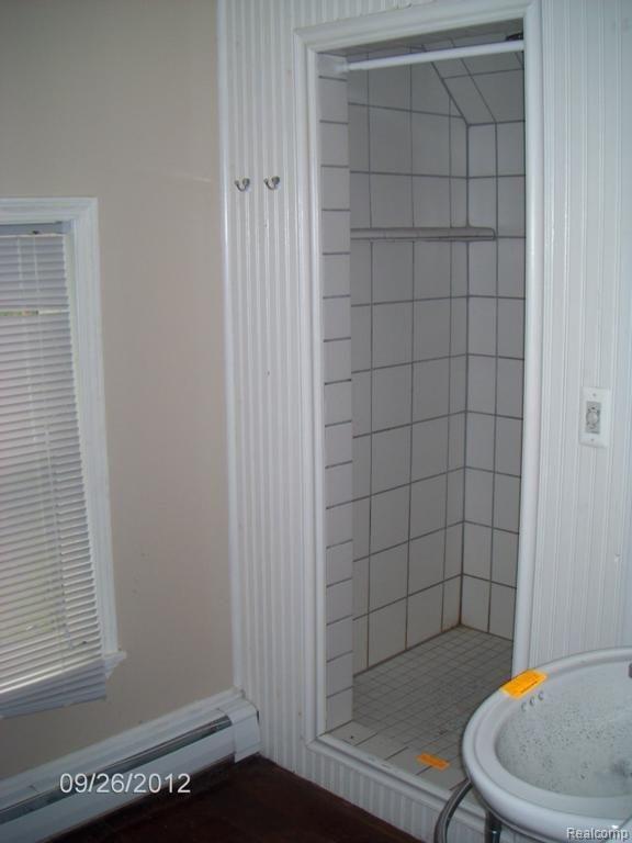 7899 Yager Road Columbus, MI 48063 - Photo 19 of 24 Bathroom