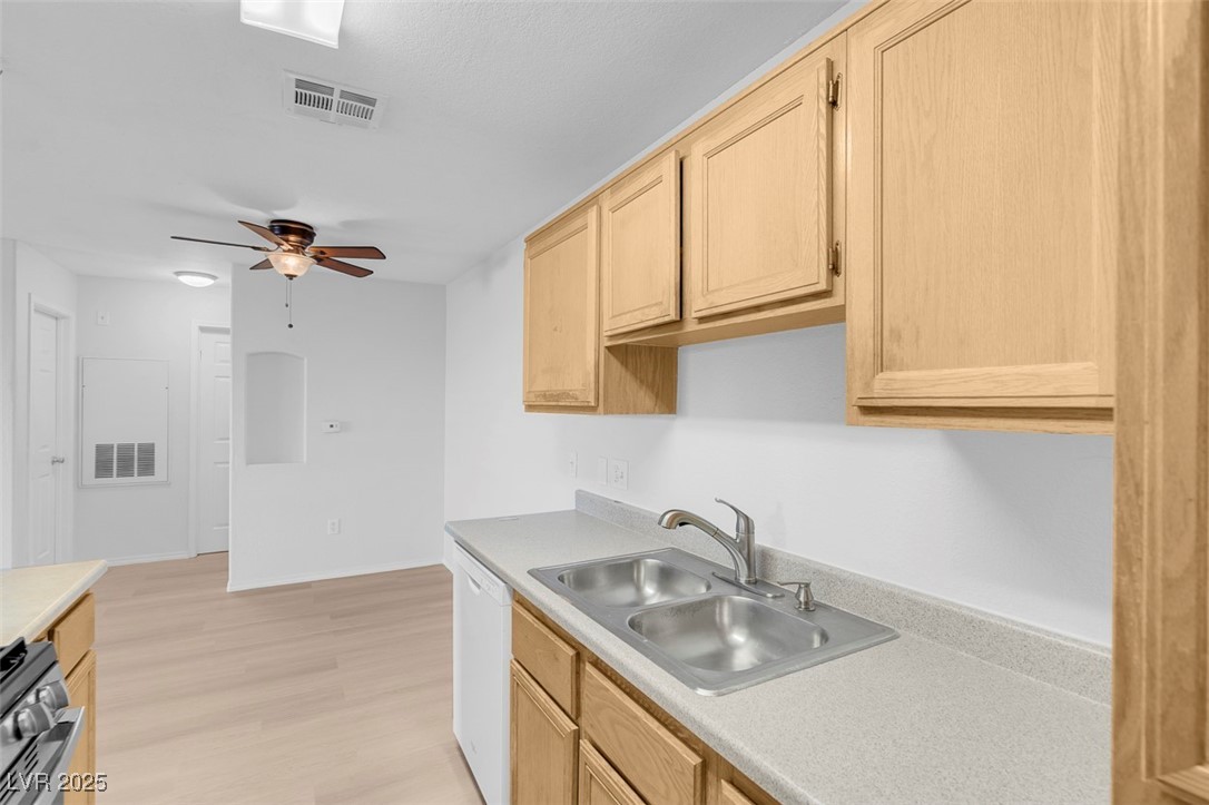 4730 East Craig Road, Unit 2036 Las Vegas, NV 89115 - Photo 9 of 30